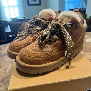 UGG Lowmel